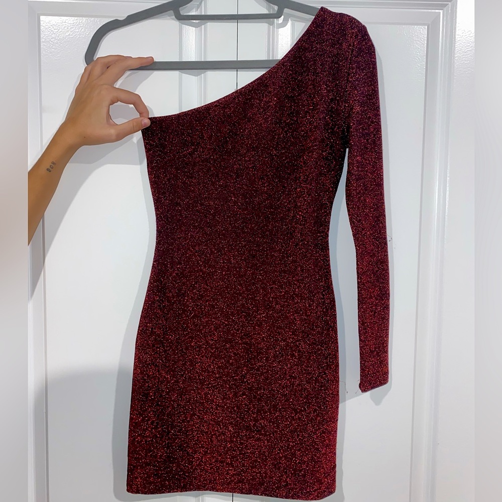 One shoulder bodycon mini dress